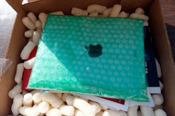 В Соединенных Штатах керамическую плитку продавали под видом iPad